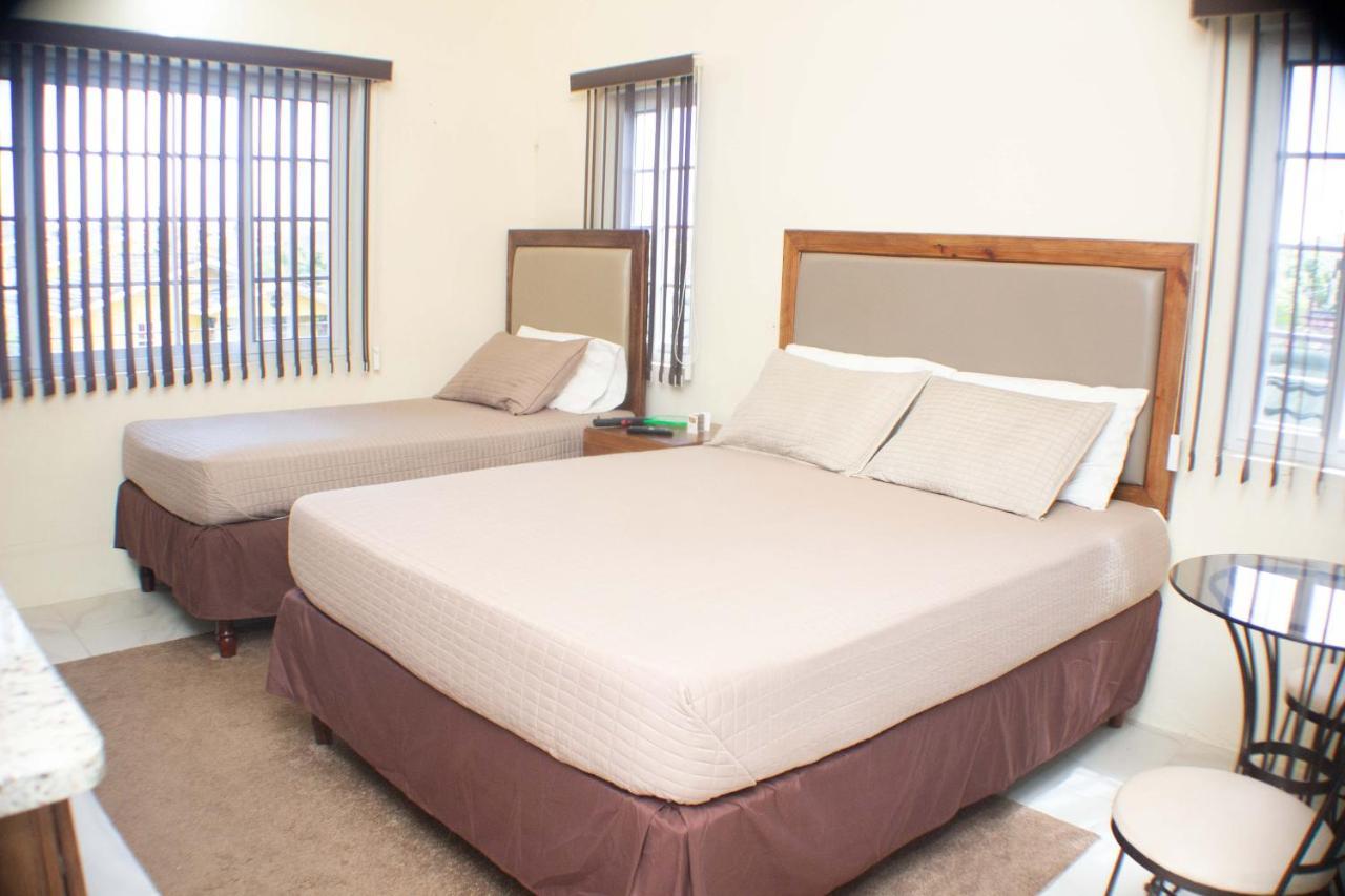 The Vista Inn Falmouth Ngoại thất bức ảnh