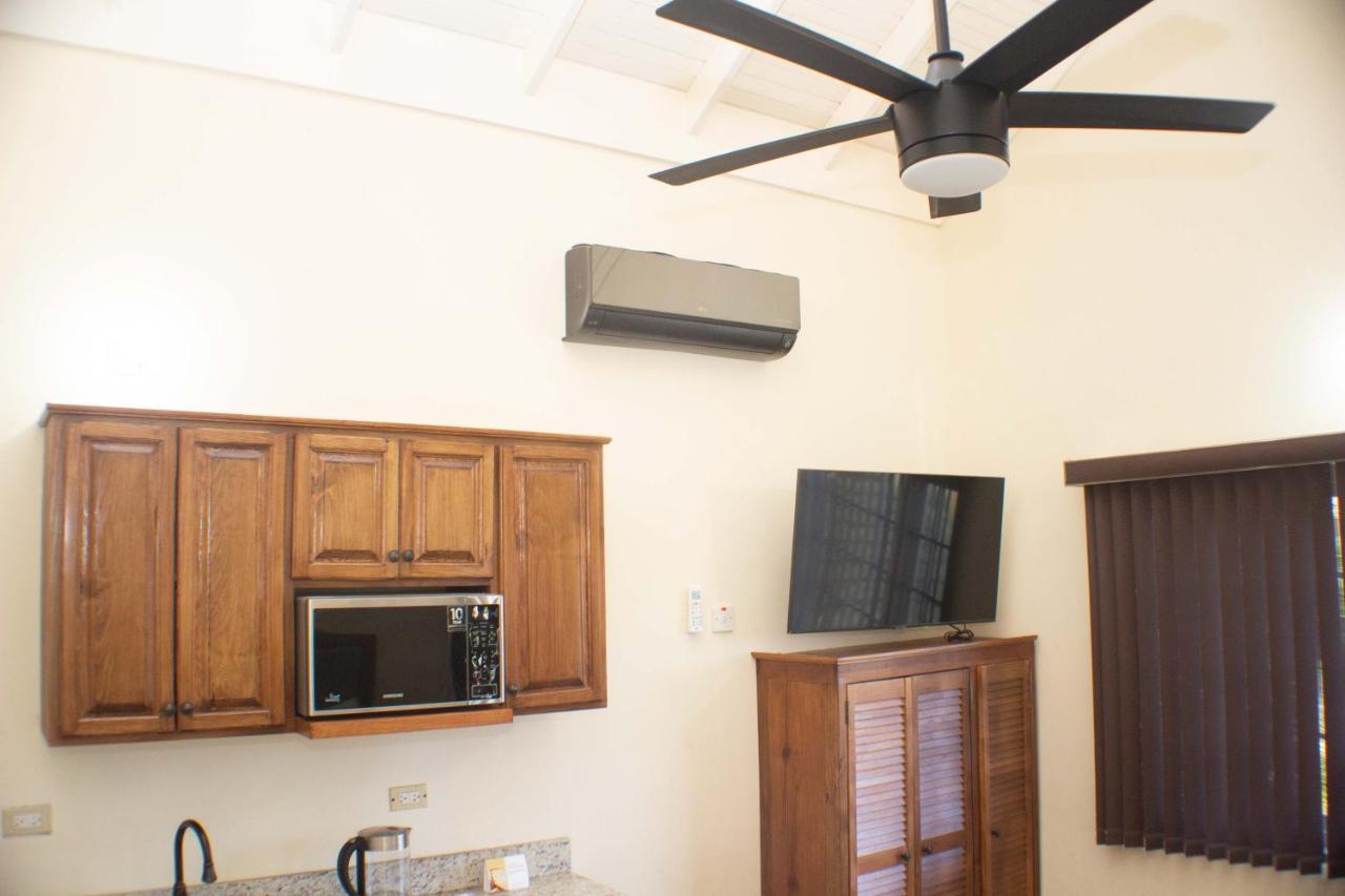 The Vista Inn Falmouth Ngoại thất bức ảnh