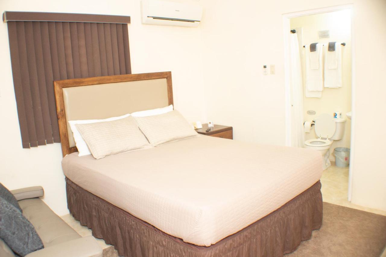 The Vista Inn Falmouth Ngoại thất bức ảnh