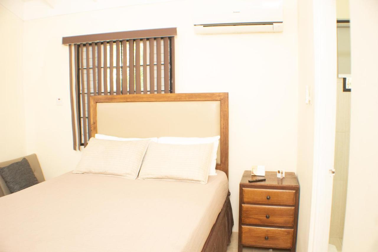 The Vista Inn Falmouth Ngoại thất bức ảnh